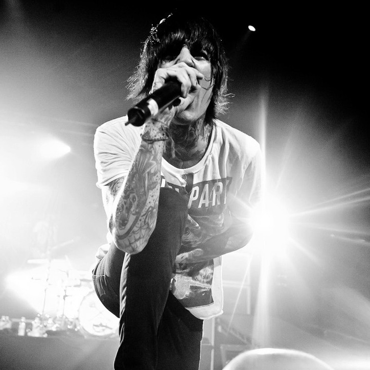 Хардкор жанр. Bring me the Horizon there is a Hell believe me i've seen it.